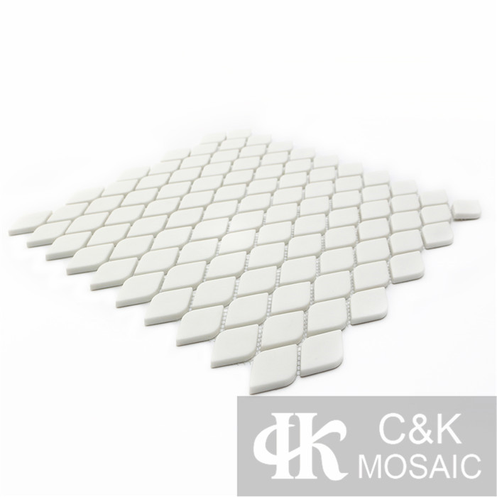 Fashion White Oval Glass Recycled glass mosaic for backsplash SAAM100