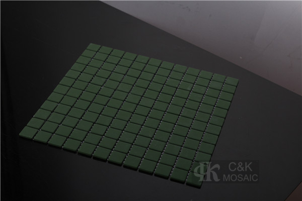 Hot selling Green Square Glass Recycled glass mosaic for backsplash 23SSM44
